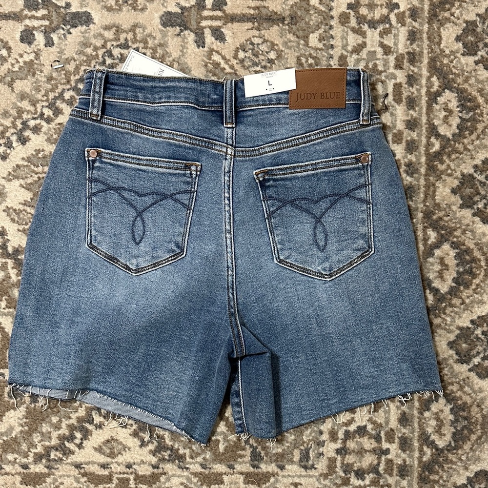 Judy Blue Classic Blue Denim Shorts - Picture 2 of 2